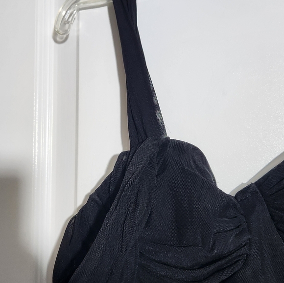 Windsor - Winning Style Mesh Ruched Mini Dress Size: Small - Picture 10 of 11